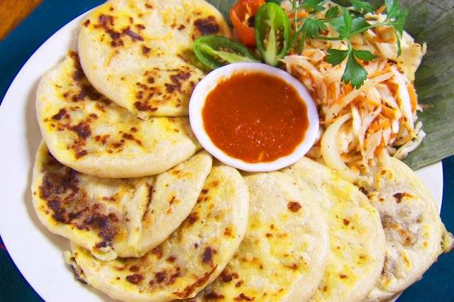 Fusión e innovación culinaria en El Salvador: ejemplos y recetas-1